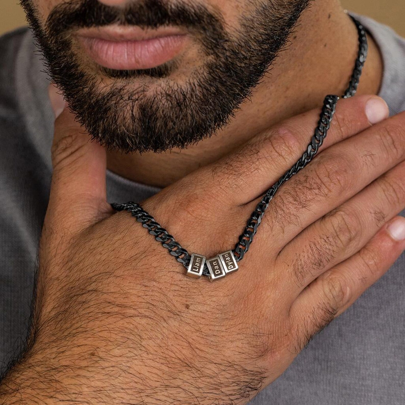 Daddy's Custom Necklace - Engraved Family Name Jewelry with Kids' Names