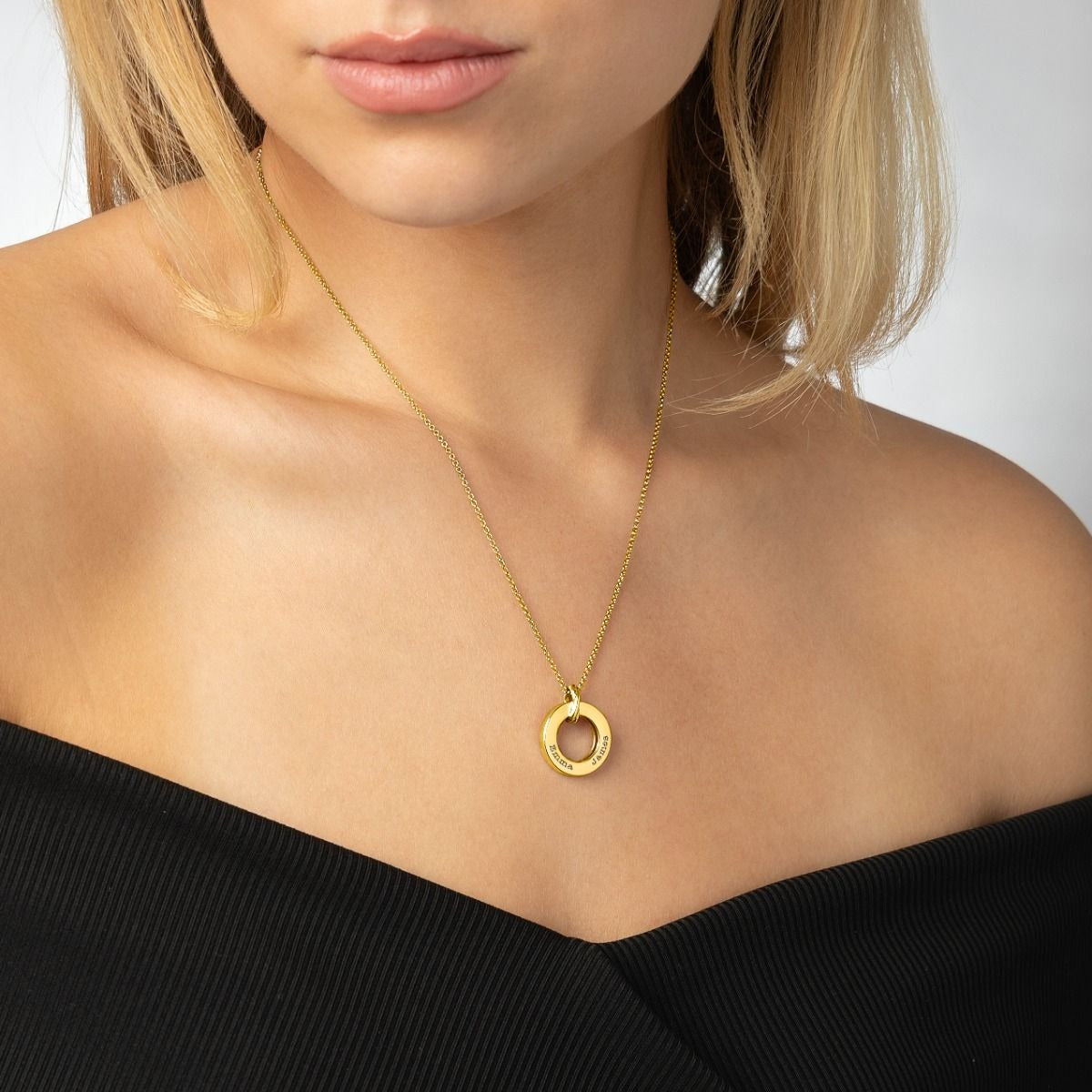 Personalized Family Circle Engraved Necklace