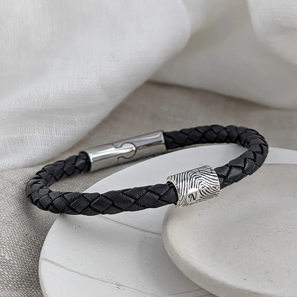 New Unisex Leather Bracelet - Magnetic Clasp - Stainless Steel DIY Letter Beads - Personalized