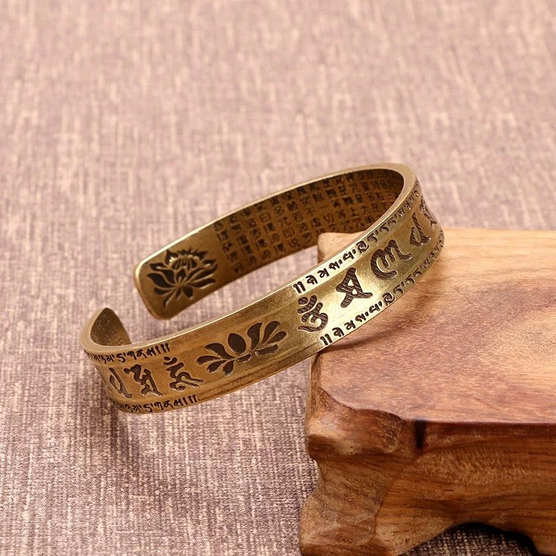 Six-Syllable Mantra Bangle, 'Ancient Guardian'